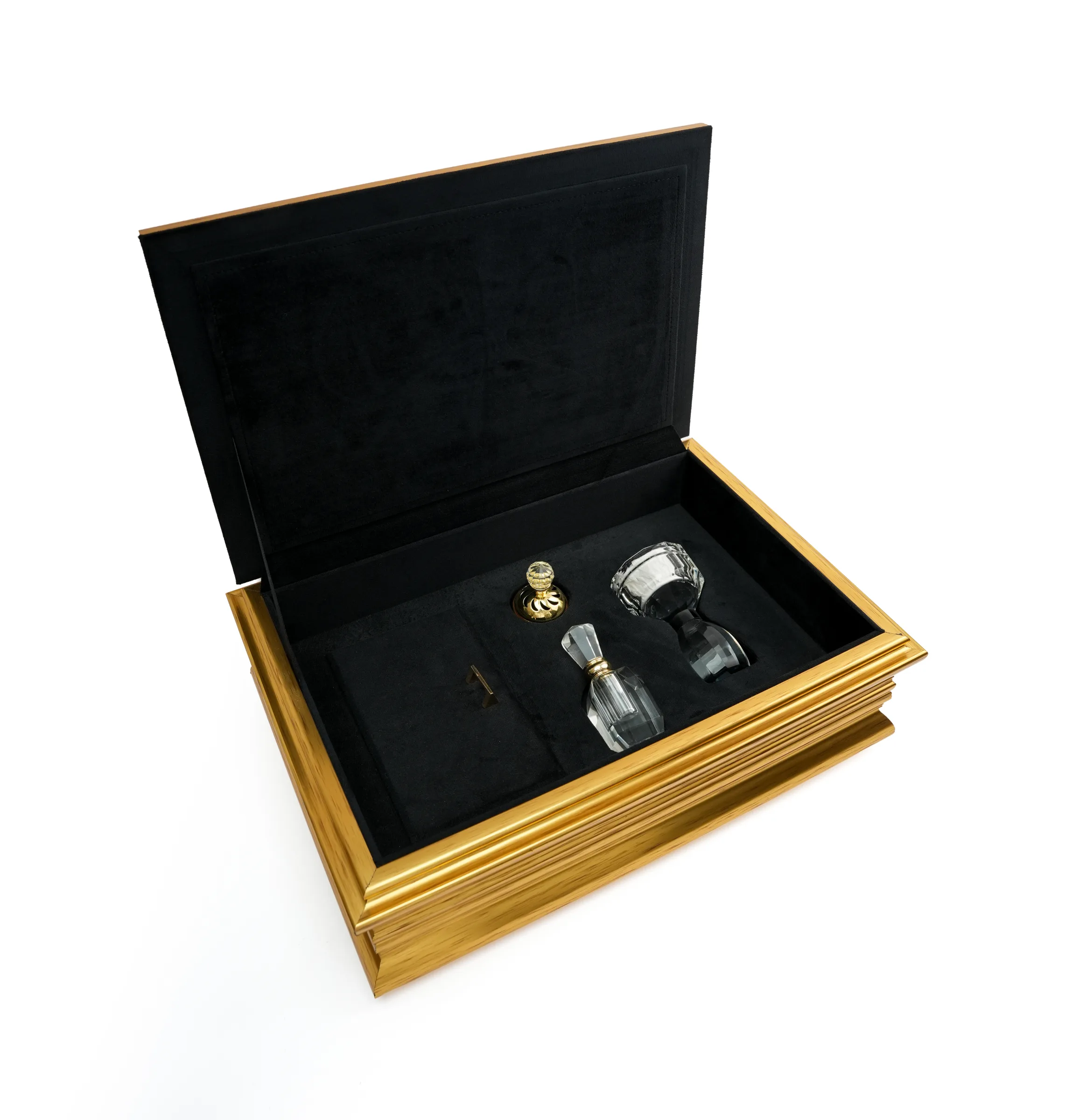 Supor product photography — AOSS Media