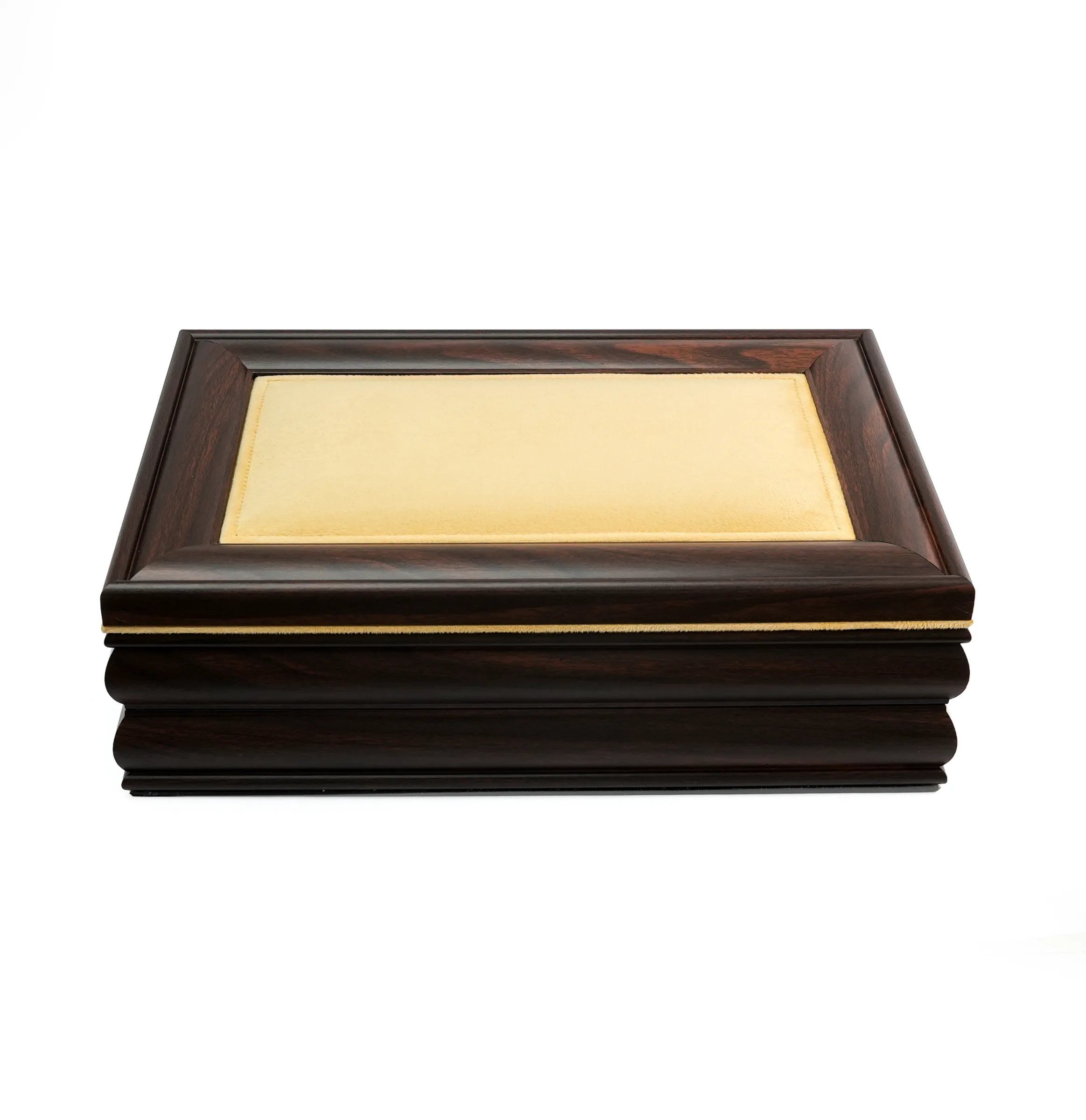 Supor product photography — AOSS Media